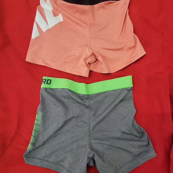 Nike Pro dry-fit shorts bundle - Picture 3 of 4